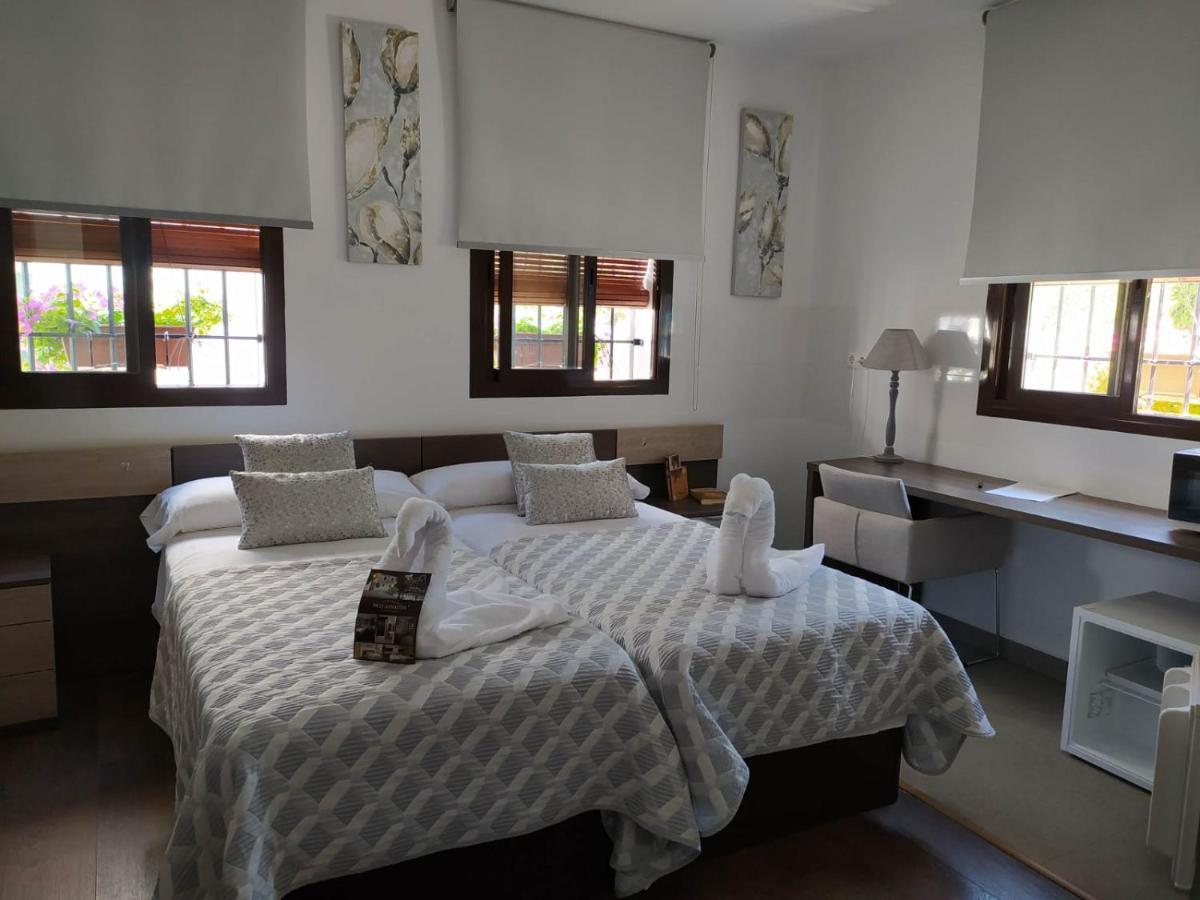 Hostal Rural Pico Aznaitin - Sierra Magina Albanchez de Úbeda Eksteriør billede